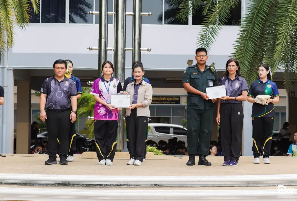 คณิต วป. คว้า 5 ถ้วย 2 เหรียญ สร้างผลงานโดดเด่นระดับประเทศ 6