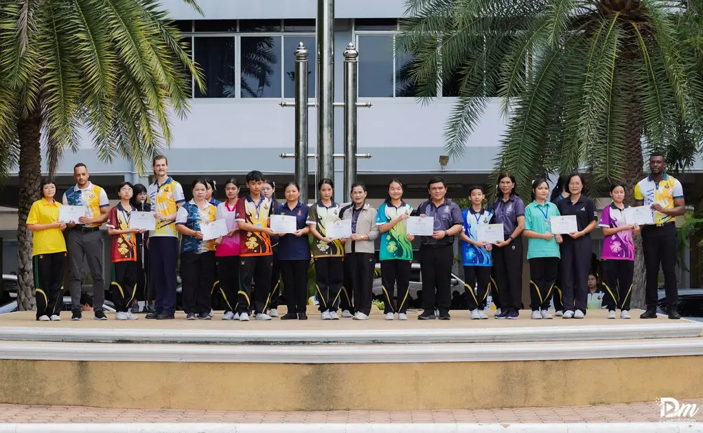 มอบรางวัลการแข่งขันทักษะทางภาษา 7