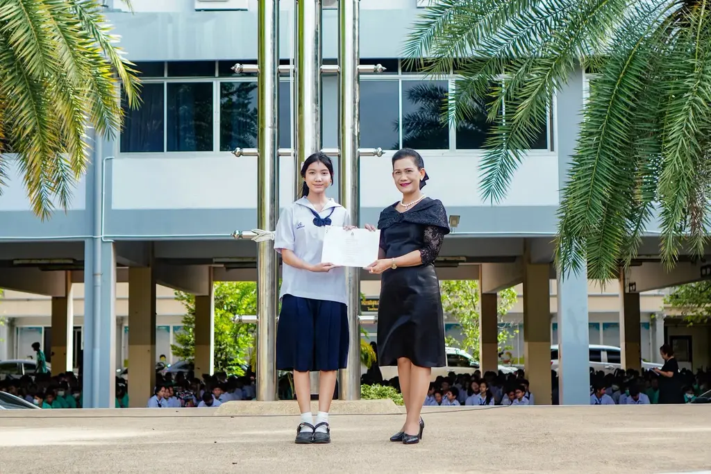 เด็กศิลปะ คว้ารางวัล 4 เวที 1