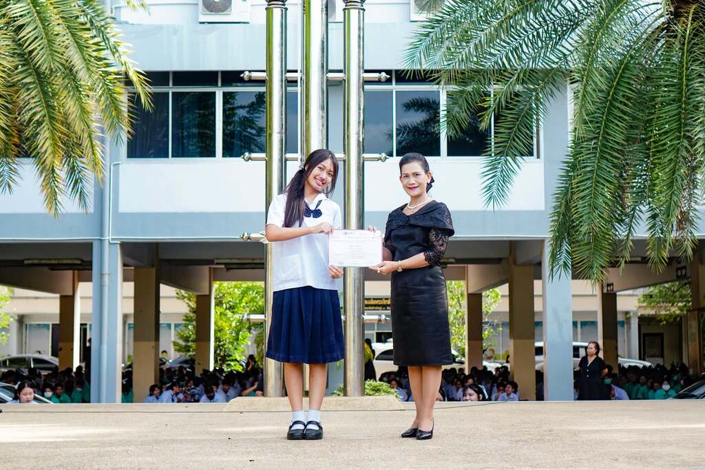 คณิตศาสตร์ วป. คว้า 6 ถ้วย 3 เหรียญ ระดับประเทศ 11