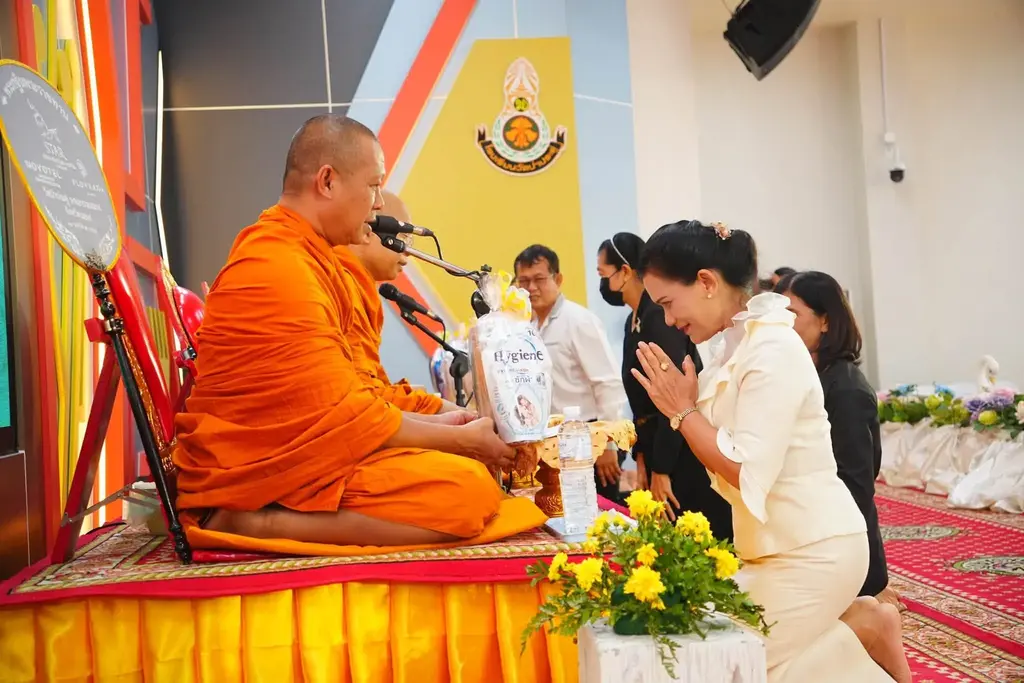 พิธีมอบใบประกาศนียบัตรธรรมศึกษา ประจำปีการศึกษา 2569 3