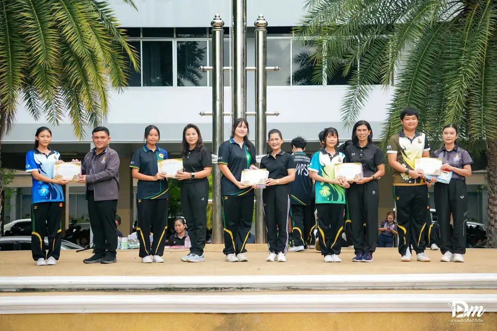 กิจกรรมการประกวดและแข่งขันเนื่องในสัปดาห์วันแม่แห่งชาติ 8