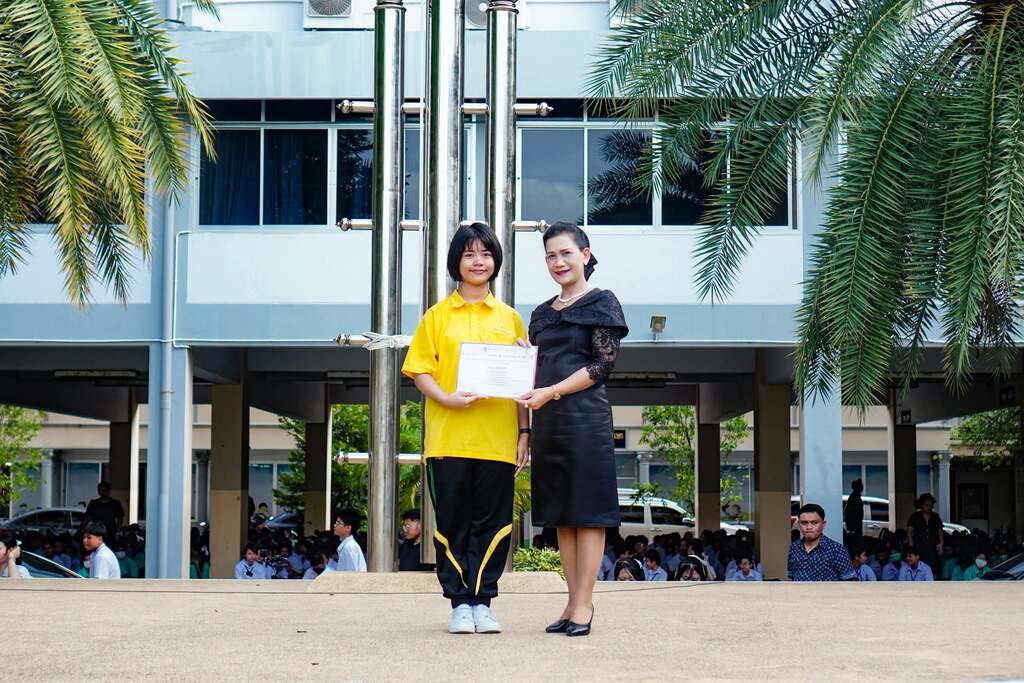 คณิตศาสตร์ วป. คว้า 6 ถ้วย 3 เหรียญ ระดับประเทศ 9